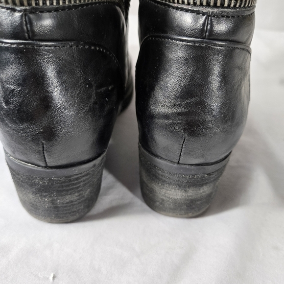 BOC By Born Dempsey Black Zip Leather Booties Women's Sz 8 Blocked Stacked Heel - Picture 7 of 10